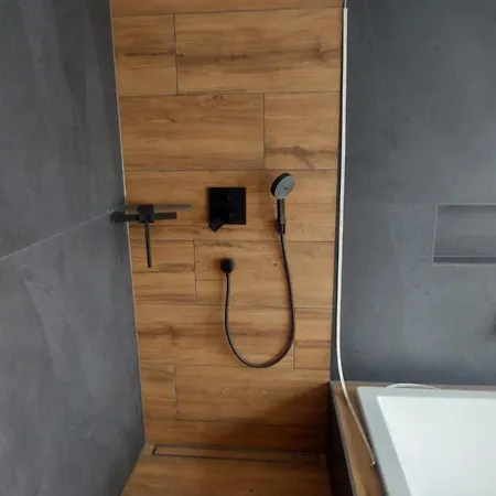 Landbruecke * גרוסשונאו