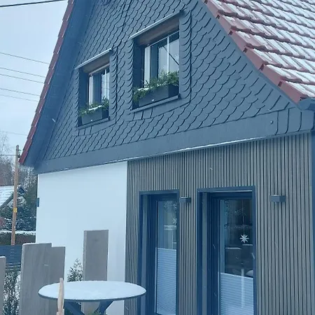 Landbruecke بيت للعطل *