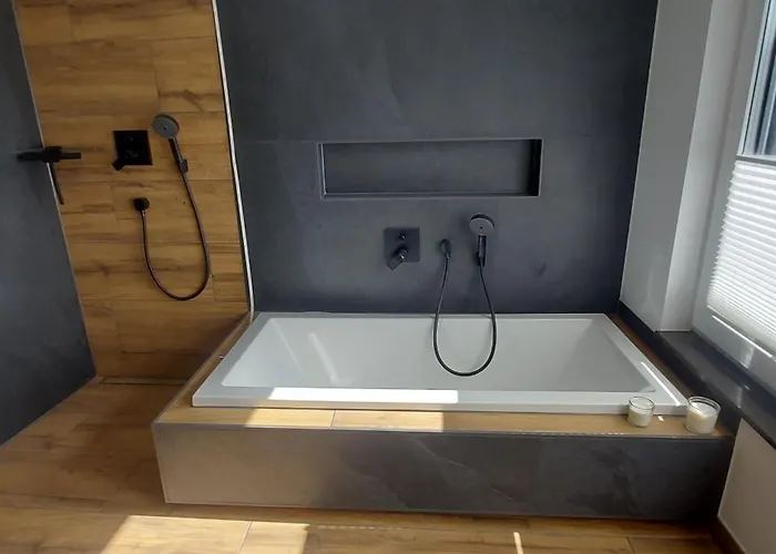 بيت للعطل Landbruecke غروسشوناو